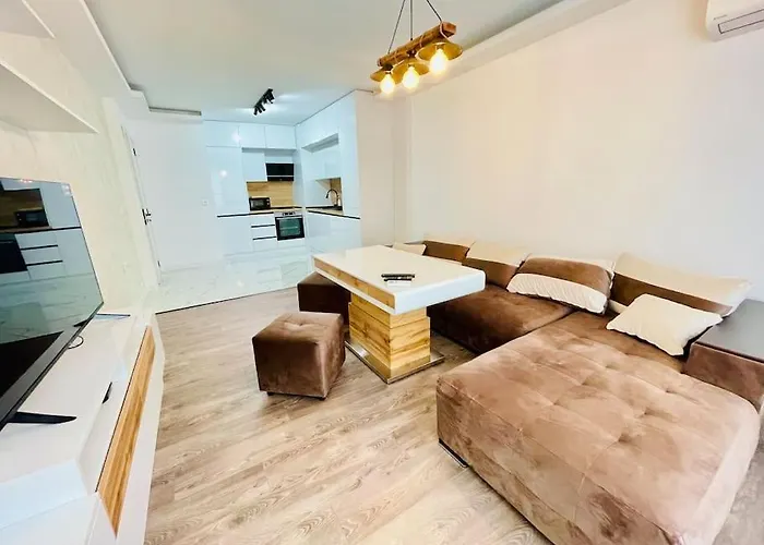 Hidden Treasure Warna