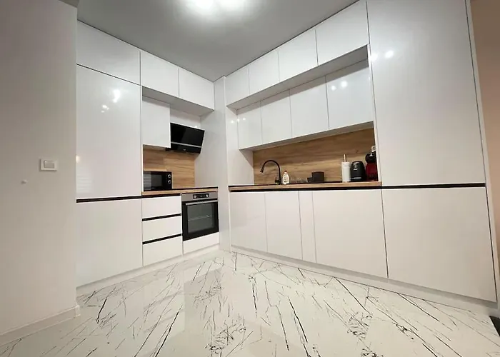 Hidden Treasure Warna